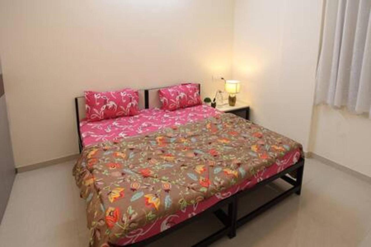Qualtems Guest House-With Ac Options Bengaluru Zewnętrze zdjęcie